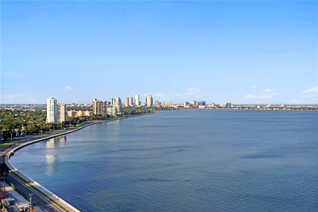 En Renta: $10,500 (4 camas, 4 baños, 4189 Pies cuadrados)