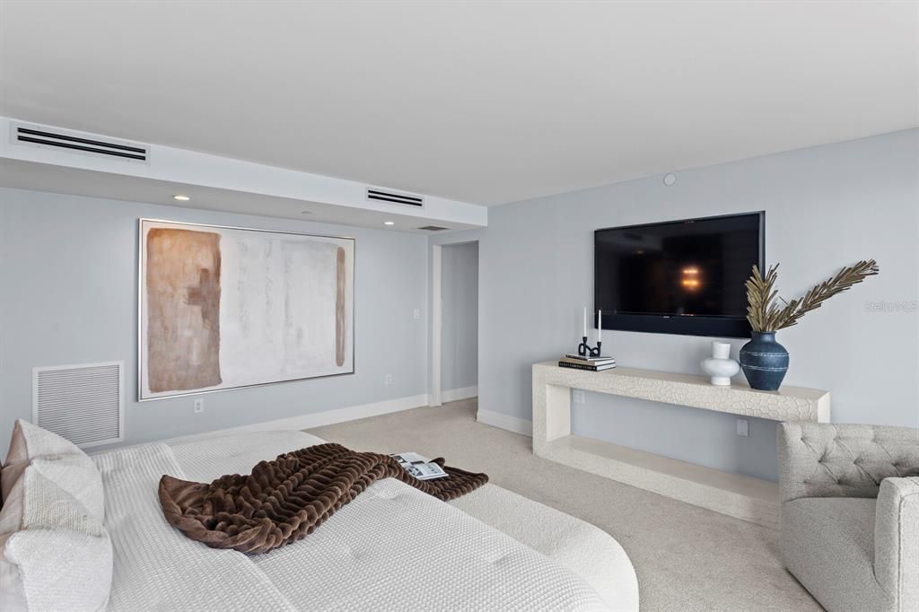 En Renta: $10,500 (4 camas, 4 baños, 4189 Pies cuadrados)
