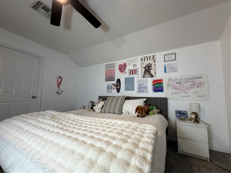 В аренду: $4,800 (4 спален, 3 ванн, 2406 Квадратных фут)
