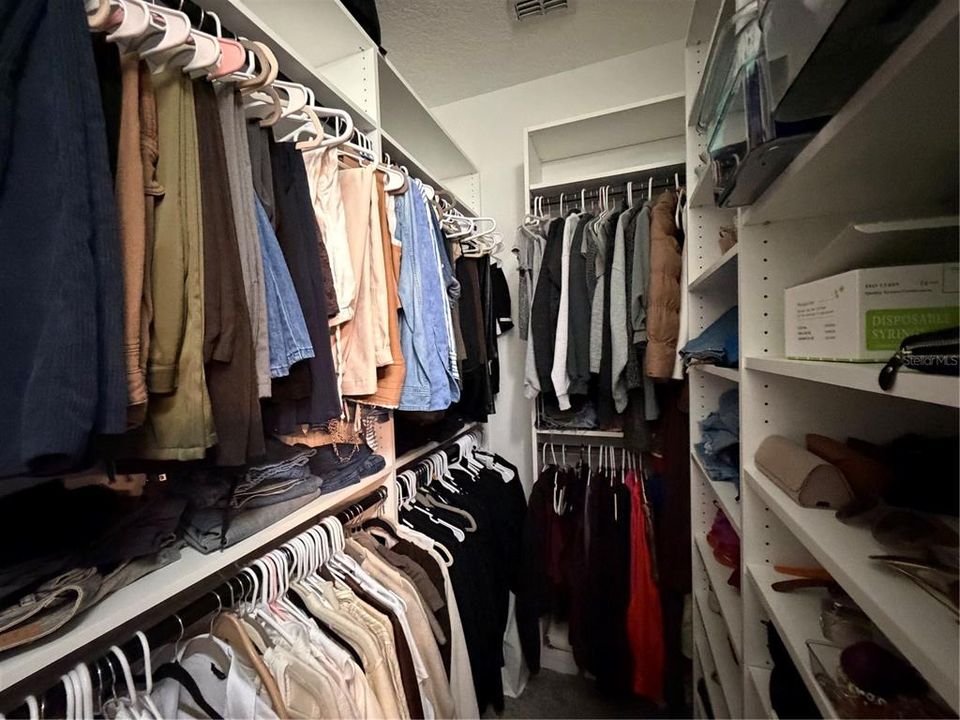 В аренду: $4,800 (4 спален, 3 ванн, 2406 Квадратных фут)