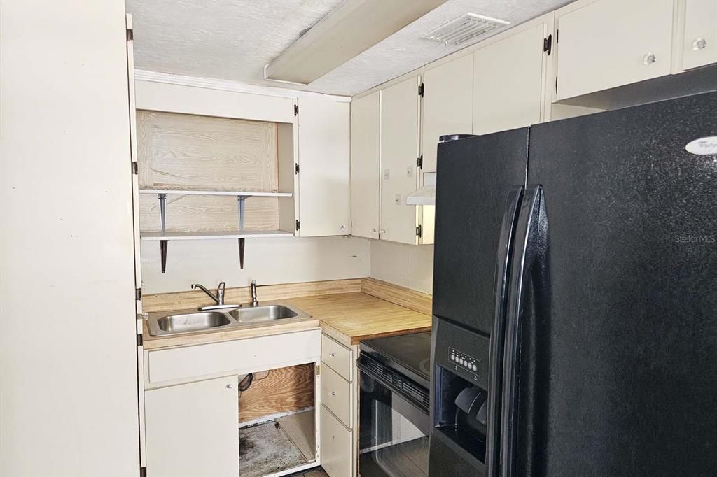 En Venta: $159,000 (4 camas, 1 baños, 1168 Pies cuadrados)