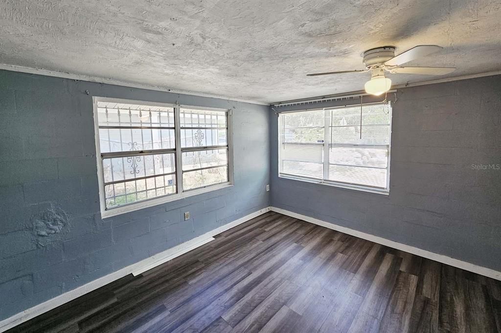 En Venta: $159,000 (4 camas, 1 baños, 1168 Pies cuadrados)