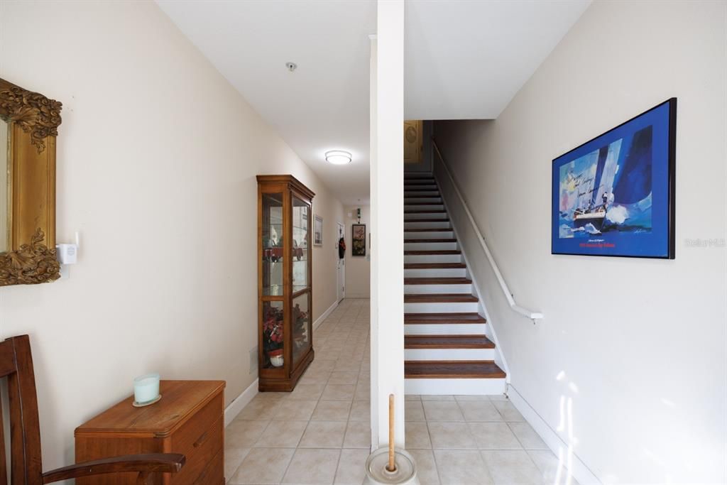 En Venta: $595,000 (3 camas, 2 baños, 2841 Pies cuadrados)