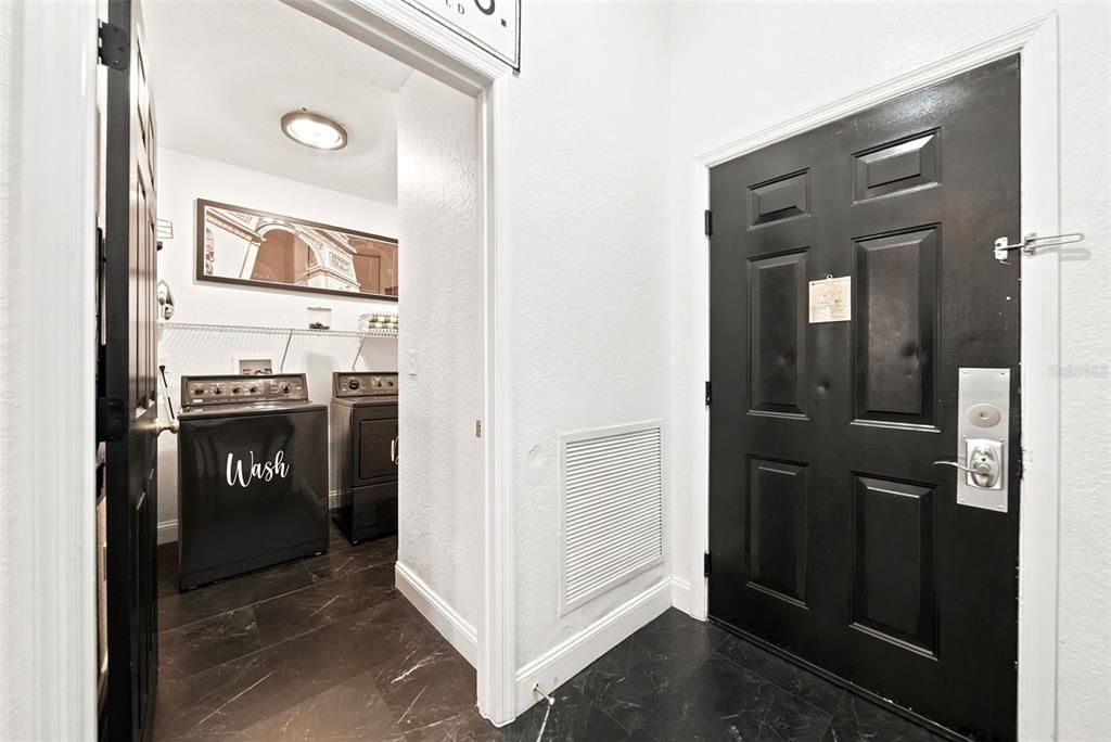 На продажу: $229,900 (3 спален, 2 ванн, 1700 Квадратных фут)