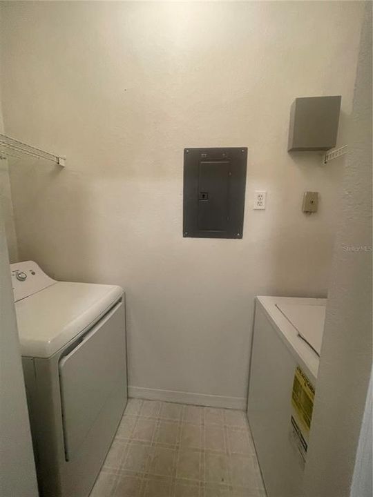 For Rent: $1,250 (1 beds, 1 baths, 636 Square Feet)