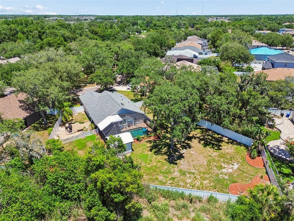 Activo con contrato: $425,000 (3 camas, 2 baños, 1758 Pies cuadrados)