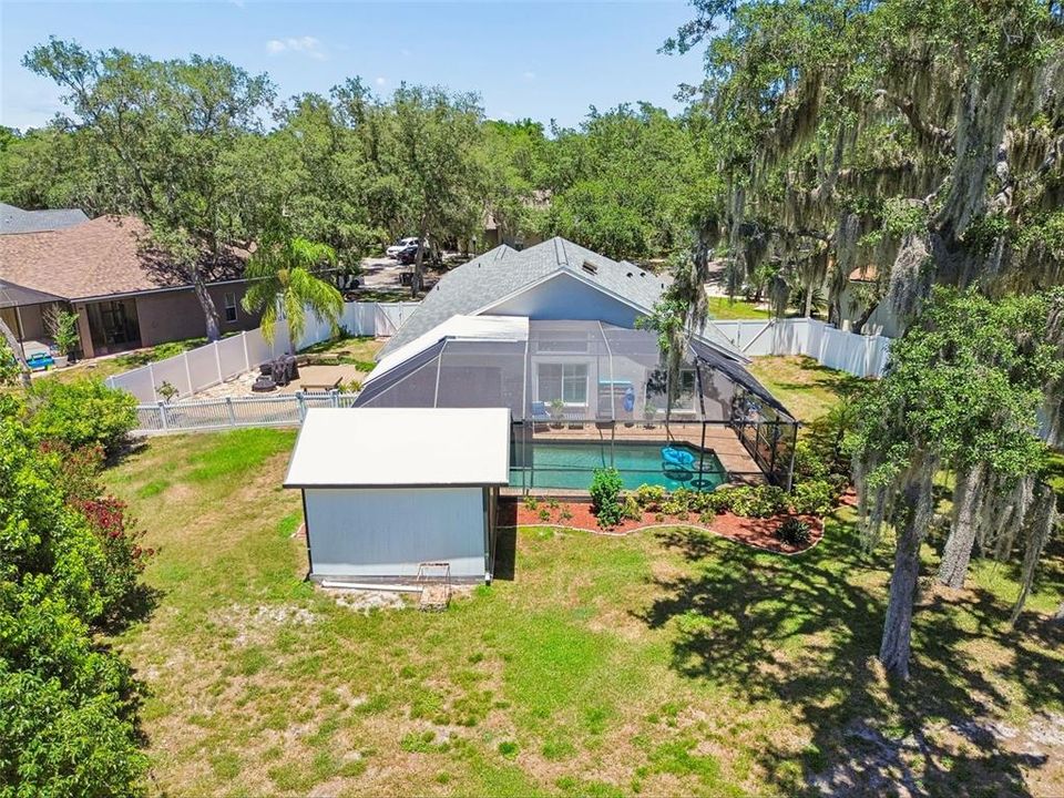 Activo con contrato: $425,000 (3 camas, 2 baños, 1758 Pies cuadrados)