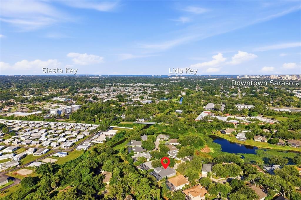 En Venta: $675,000 (5 camas, 3 baños, 2688 Pies cuadrados)