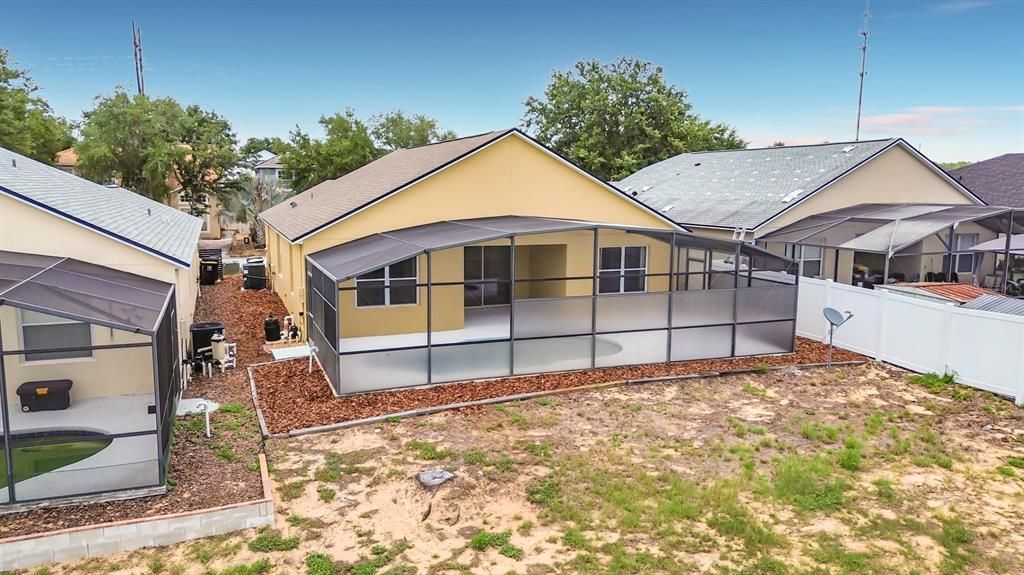 For Sale: $325,000 (3 beds, 2 baths, 1650 Square Feet)