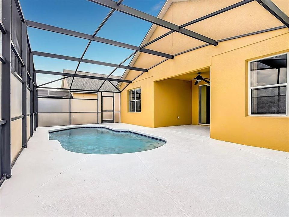 For Sale: $325,000 (3 beds, 2 baths, 1650 Square Feet)