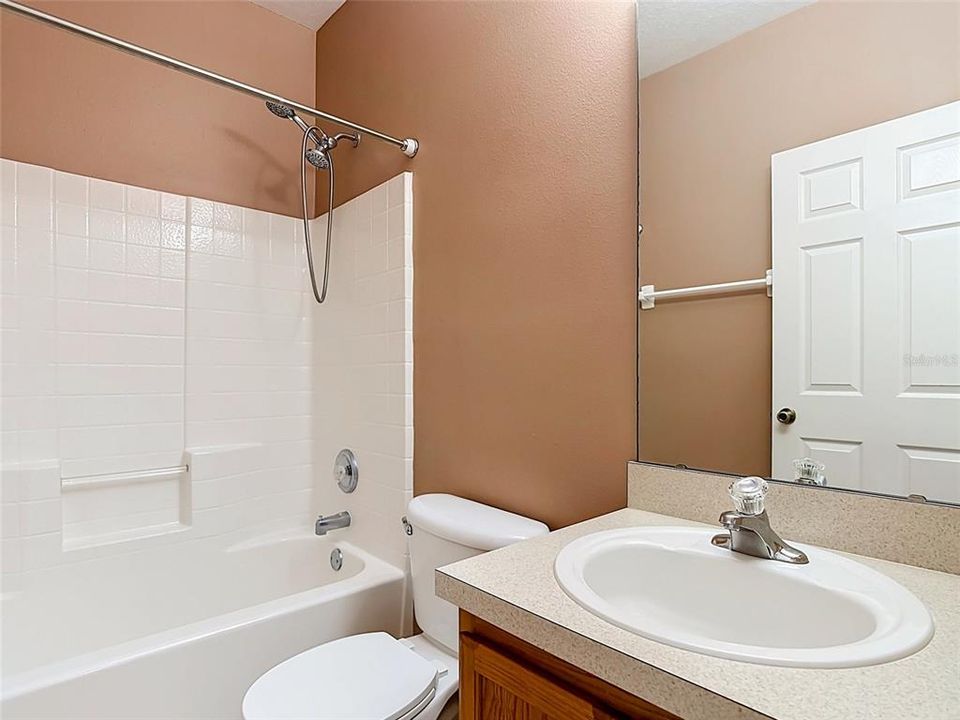 For Sale: $325,000 (3 beds, 2 baths, 1650 Square Feet)