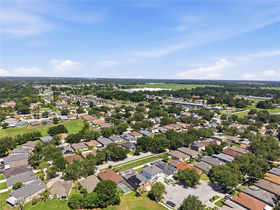 For Sale: $399,900 (3 beds, 2 baths, 1901 Square Feet)