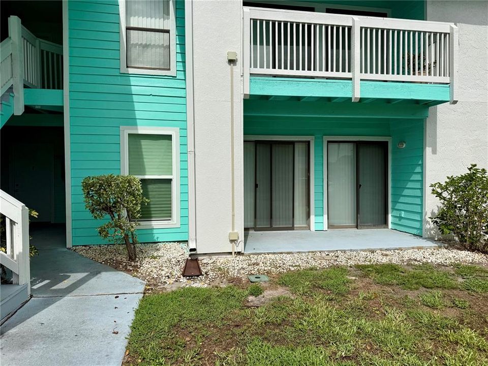 For Sale: $129,000 (1 beds, 1 baths, 705 Square Feet)