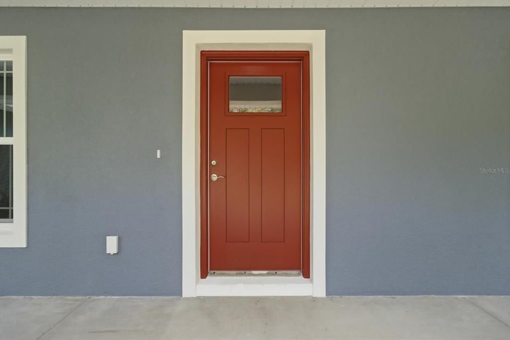 For Sale: $299,900 (3 beds, 2 baths, 1585 Square Feet)