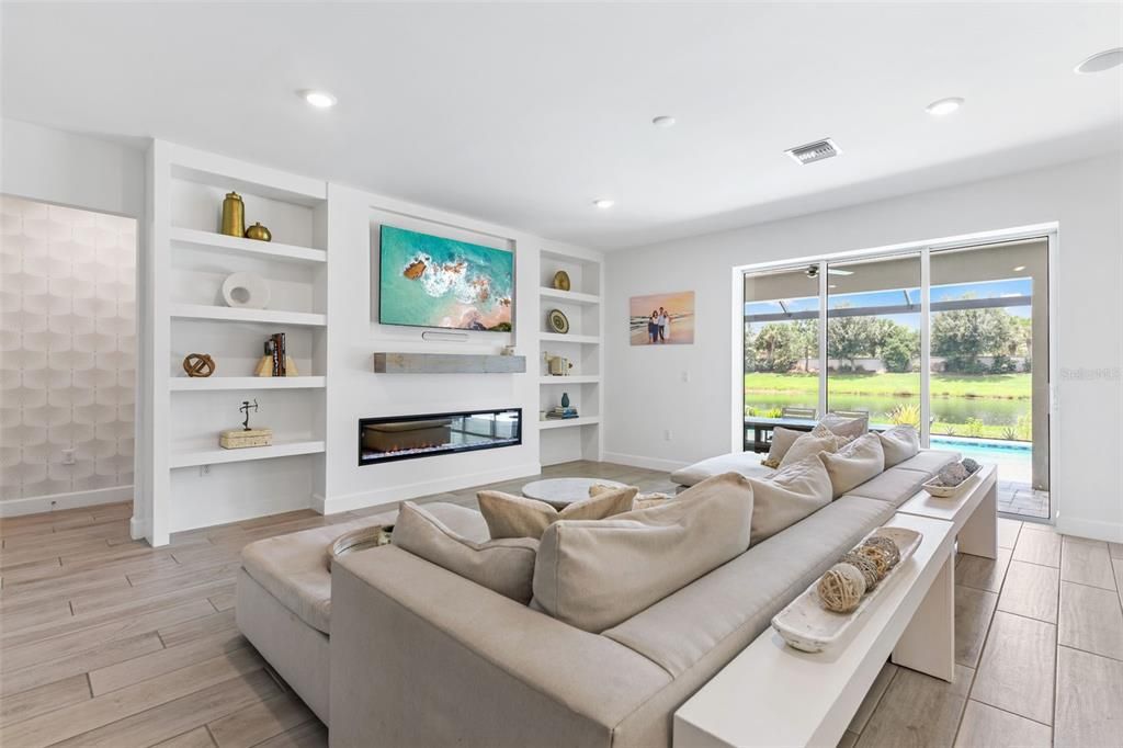 En Venta: $970,000 (4 camas, 3 baños, 3513 Pies cuadrados)