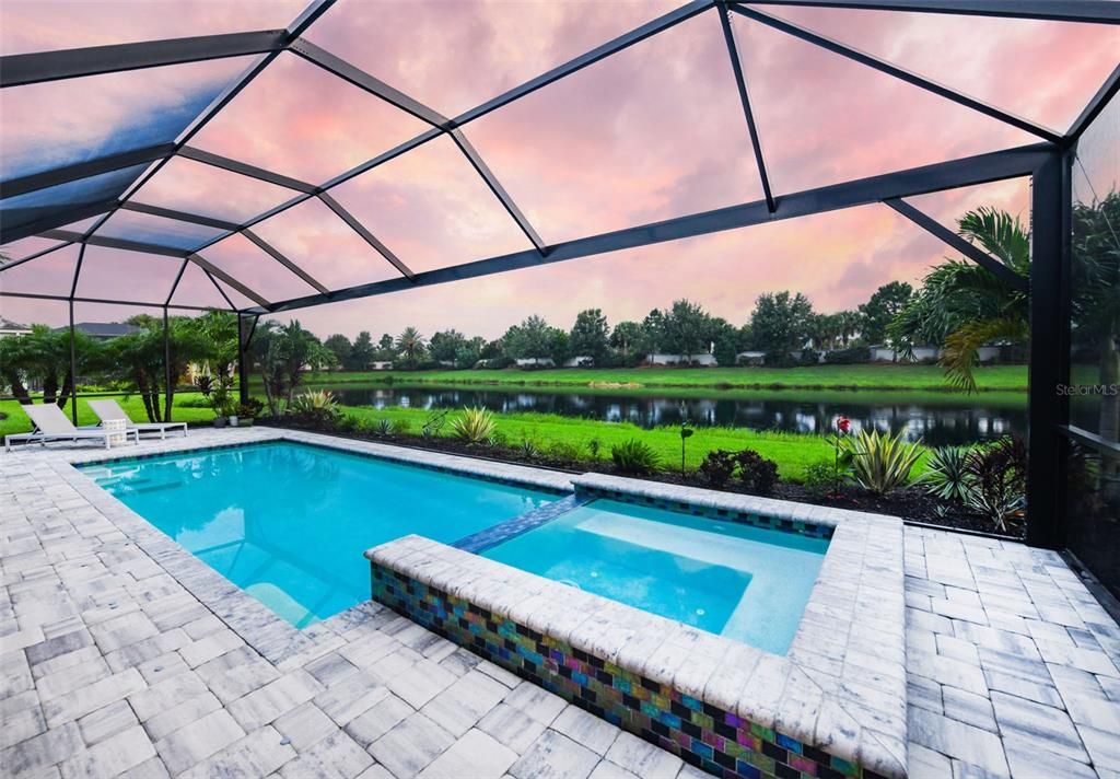 En Venta: $970,000 (4 camas, 3 baños, 3513 Pies cuadrados)