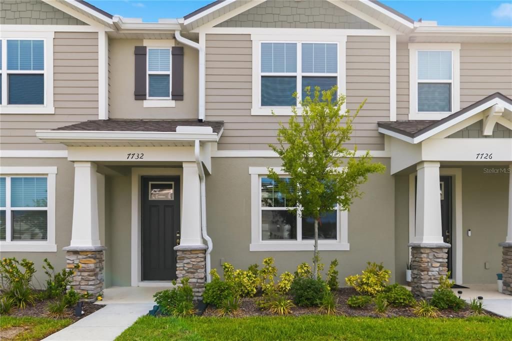 For Rent: $2,600 (3 beds, 2 baths, 1678 Square Feet)
