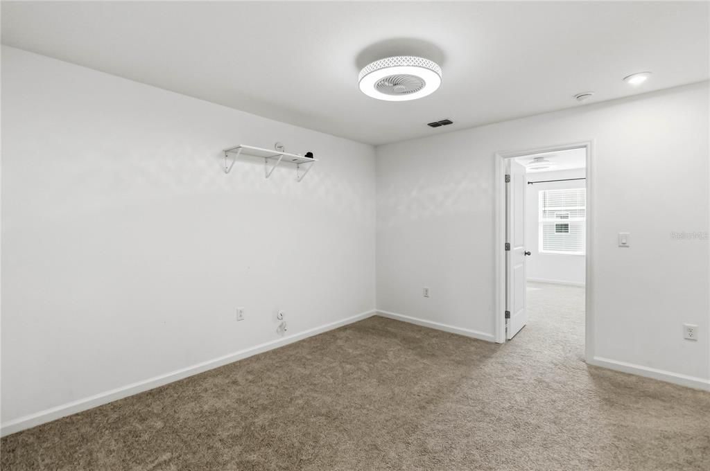 For Rent: $2,600 (3 beds, 2 baths, 1678 Square Feet)