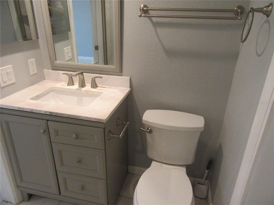 For Rent: $2,400 (2 beds, 2 baths, 1250 Square Feet)