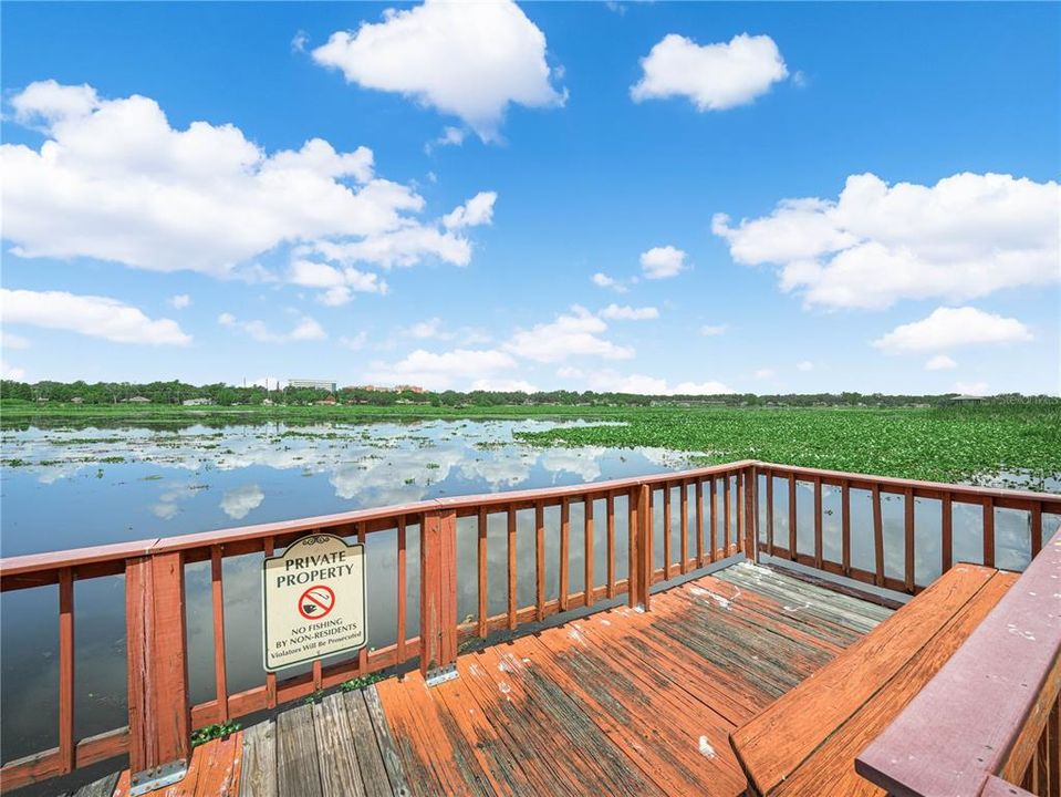На продажу: $145,000 (2 спален, 2 ванн, 1120 Квадратных фут)