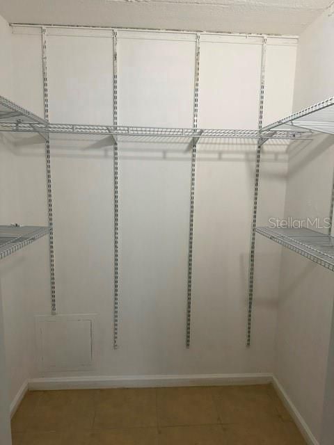 В аренду: $1,499 (2 спален, 1 ванн, 902 Квадратных фут)