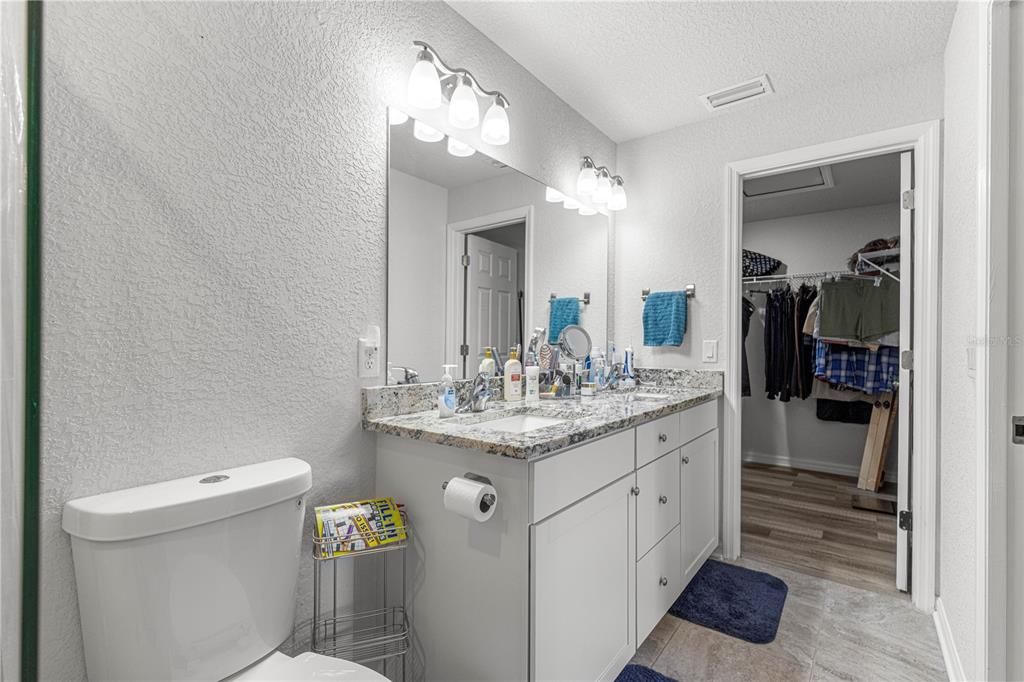 For Sale: $310,000 (3 beds, 2 baths, 1613 Square Feet)
