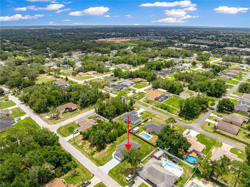 For Sale: $310,000 (3 beds, 2 baths, 1613 Square Feet)