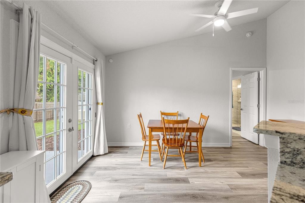 For Sale: $310,000 (3 beds, 2 baths, 1613 Square Feet)