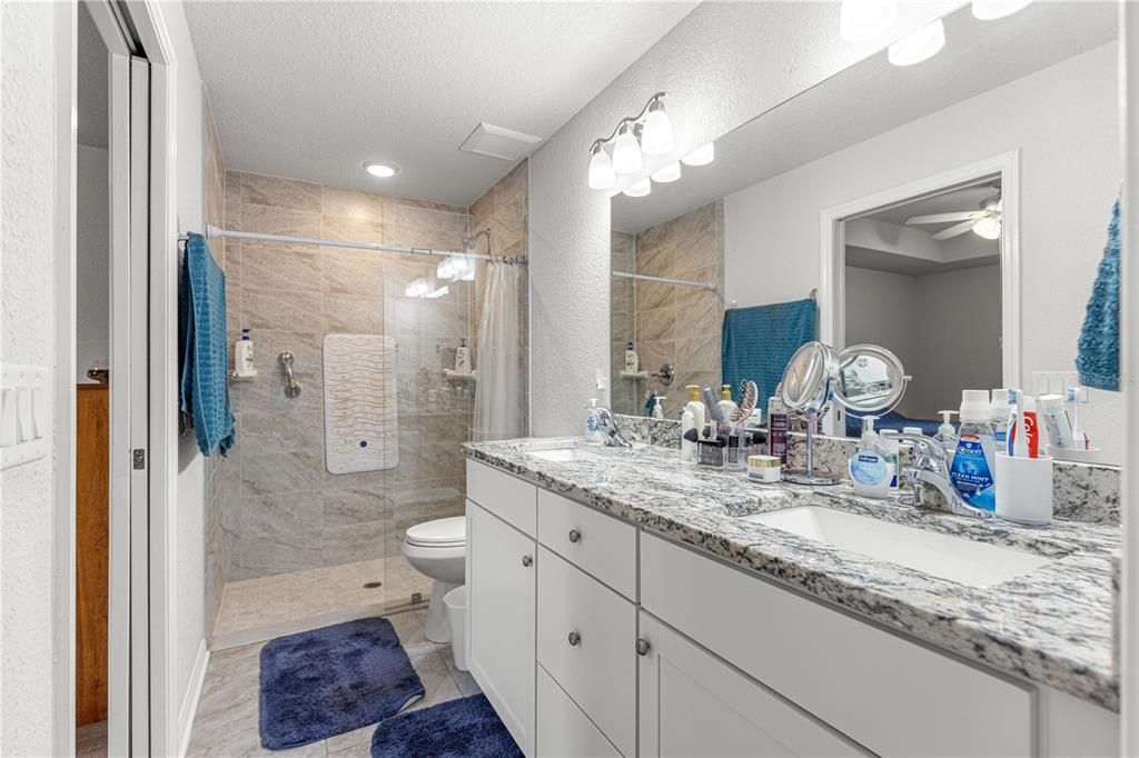 For Sale: $310,000 (3 beds, 2 baths, 1613 Square Feet)