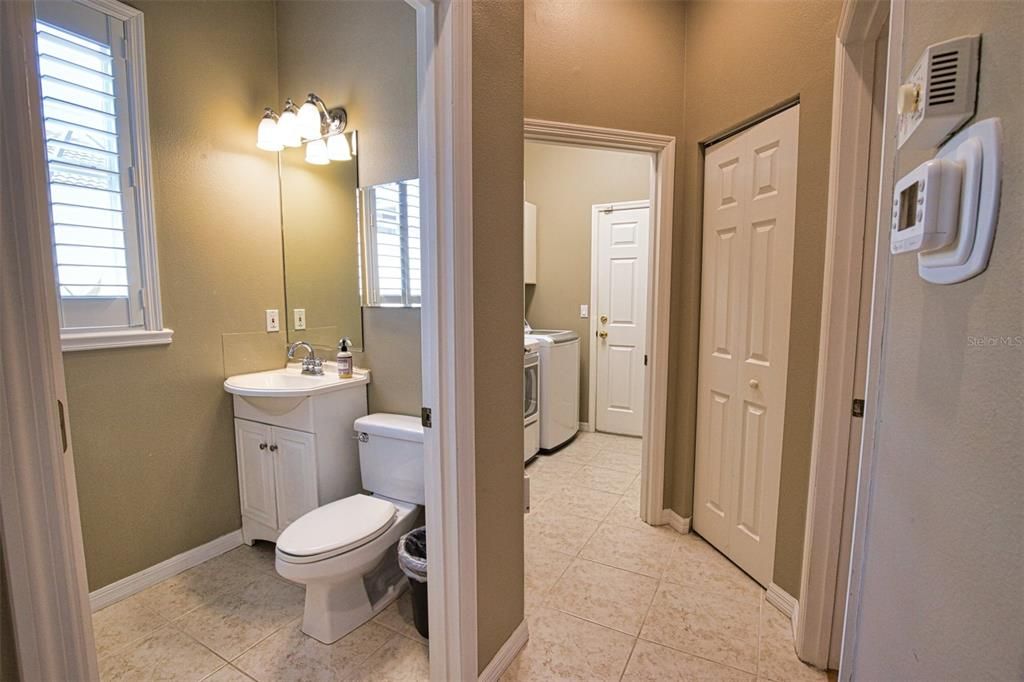 For Sale: $819,999 (3 beds, 3 baths, 2009 Square Feet)