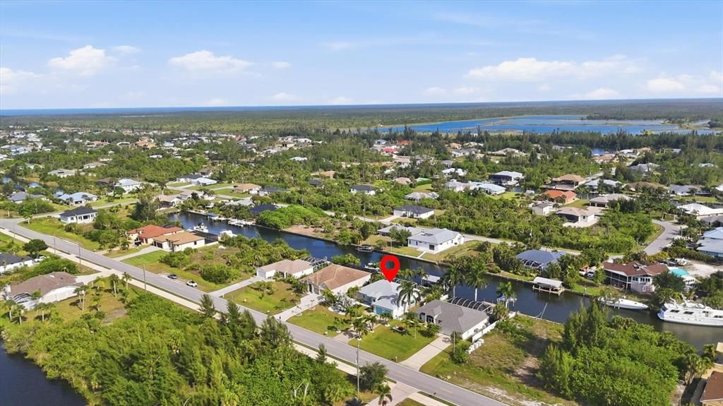 На продажу: $619,000 (3 спален, 2 ванн, 1926 Квадратных фут)