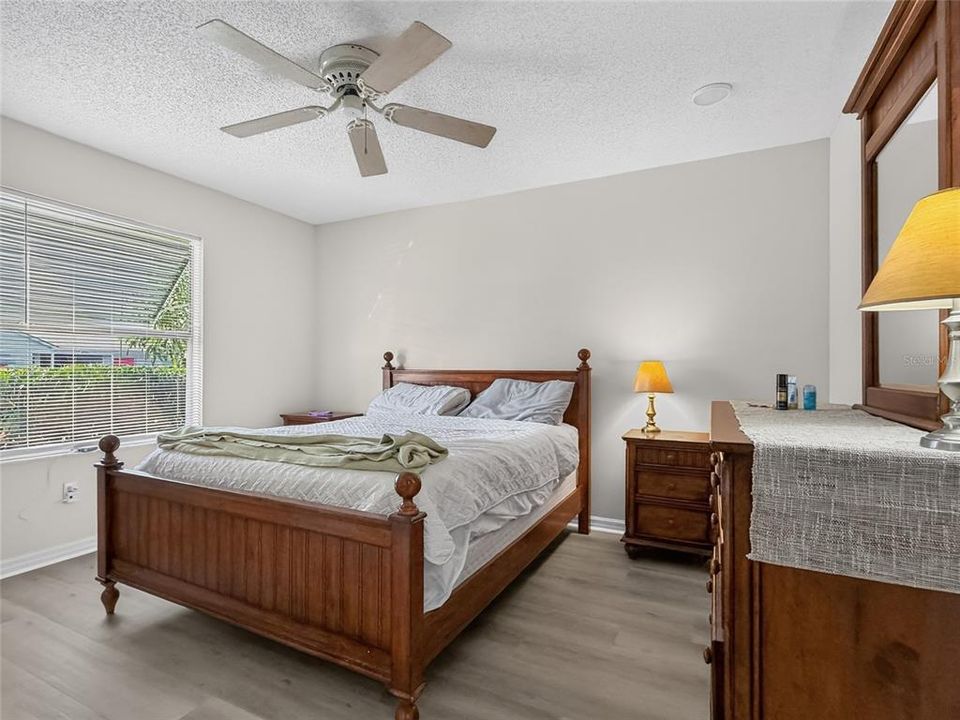For Rent: $2,200 (2 beds, 2 baths, 1040 Square Feet)