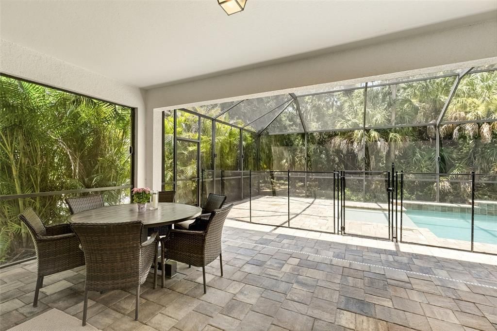 For Sale: $620,000 (4 beds, 3 baths, 2916 Square Feet)