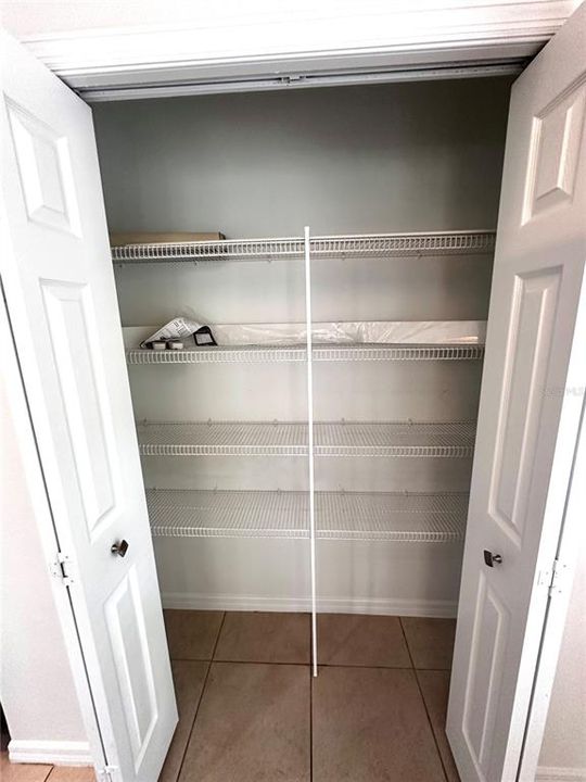 En Renta: $2,399 (3 camas, 2 baños, 1828 Pies cuadrados)