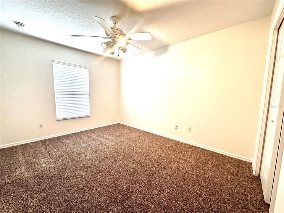 En Renta: $2,399 (3 camas, 2 baños, 1828 Pies cuadrados)