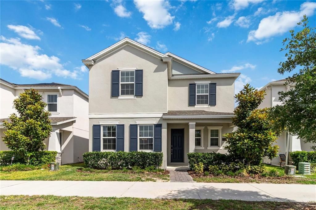 For Rent: $3,400 (4 beds, 2 baths, 2802 Square Feet)