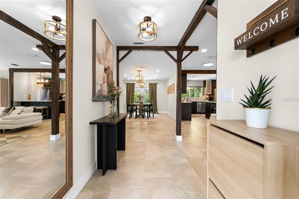 На продажу: $489,000 (4 спален, 2 ванн, 1695 Квадратных фут)