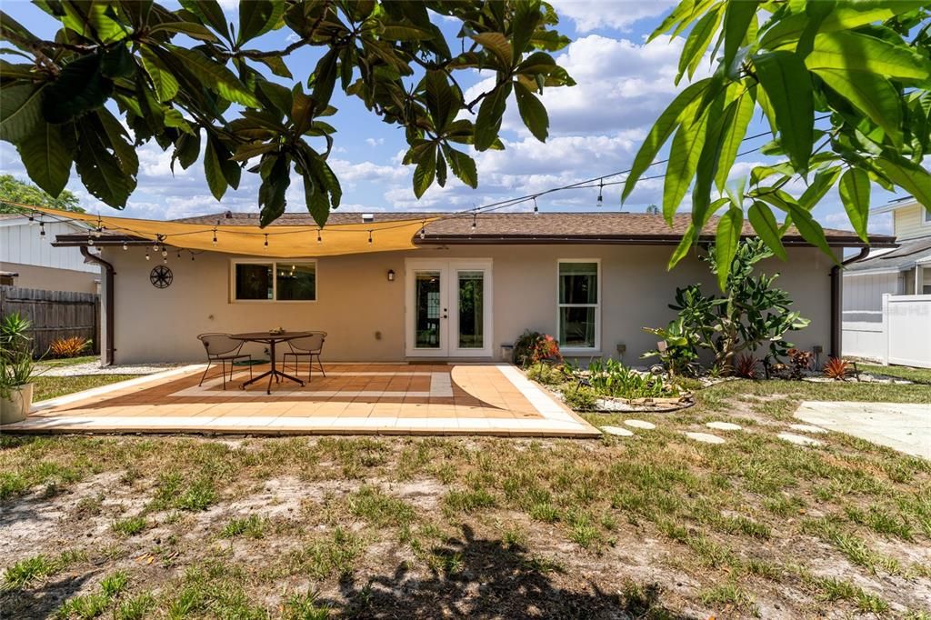 На продажу: $489,000 (4 спален, 2 ванн, 1695 Квадратных фут)