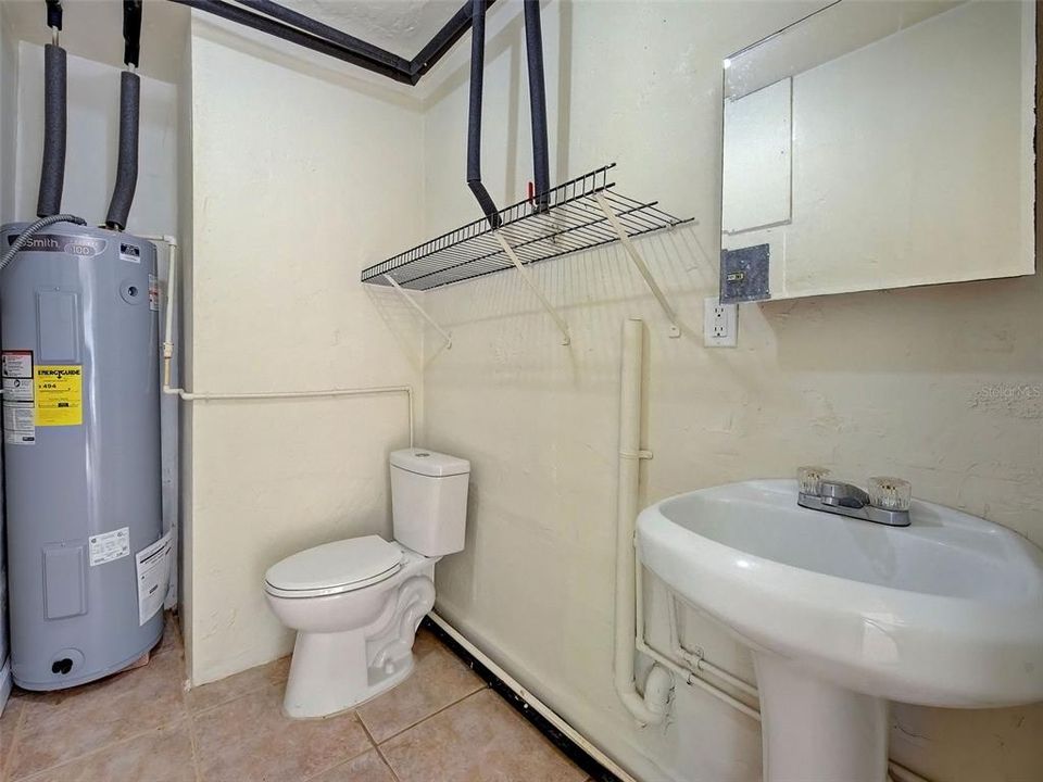 На продажу: $169,900 (3 спален, 1 ванн, 1090 Квадратных фут)