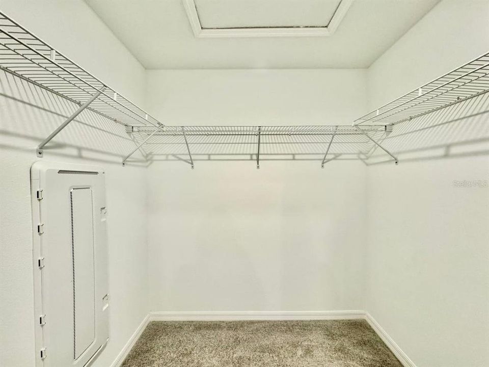 В аренду: $2,100 (3 спален, 2 ванн, 1634 Квадратных фут)
