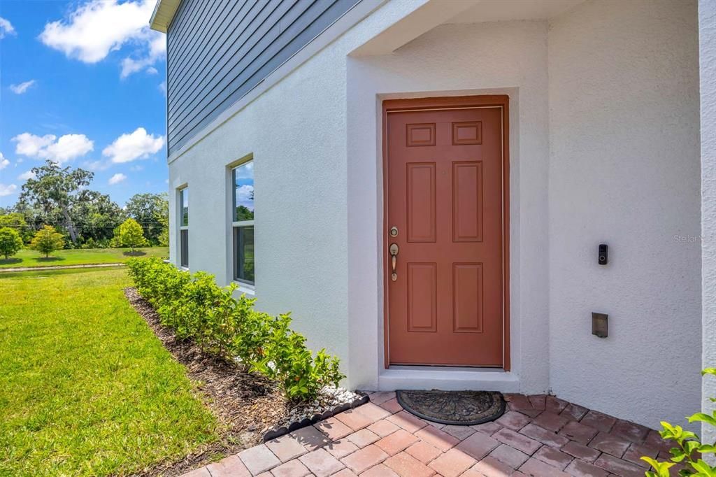 For Sale: $440,000 (4 beds, 3 baths, 1823 Square Feet)