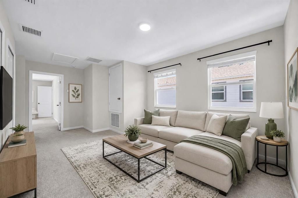 For Sale: $440,000 (4 beds, 3 baths, 1823 Square Feet)