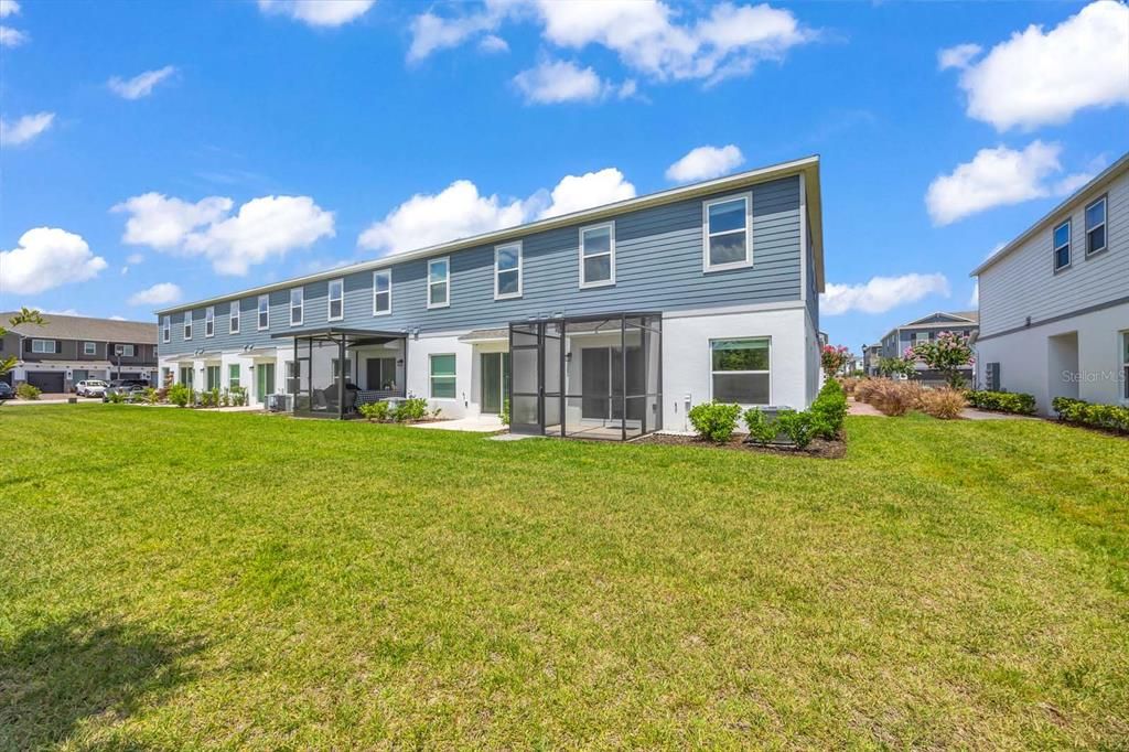 For Sale: $440,000 (4 beds, 3 baths, 1823 Square Feet)
