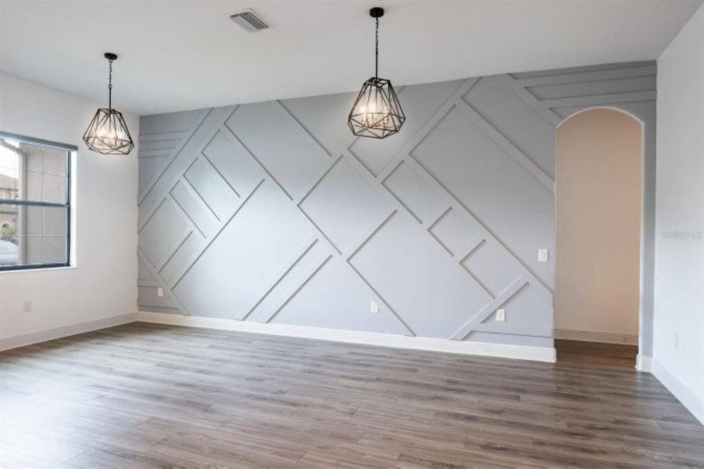 For Rent: $4,495 (5 beds, 5 baths, 3802 Square Feet)