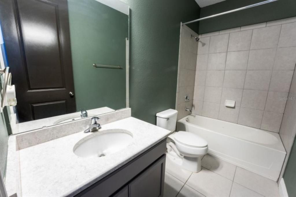 For Rent: $4,495 (5 beds, 5 baths, 3802 Square Feet)