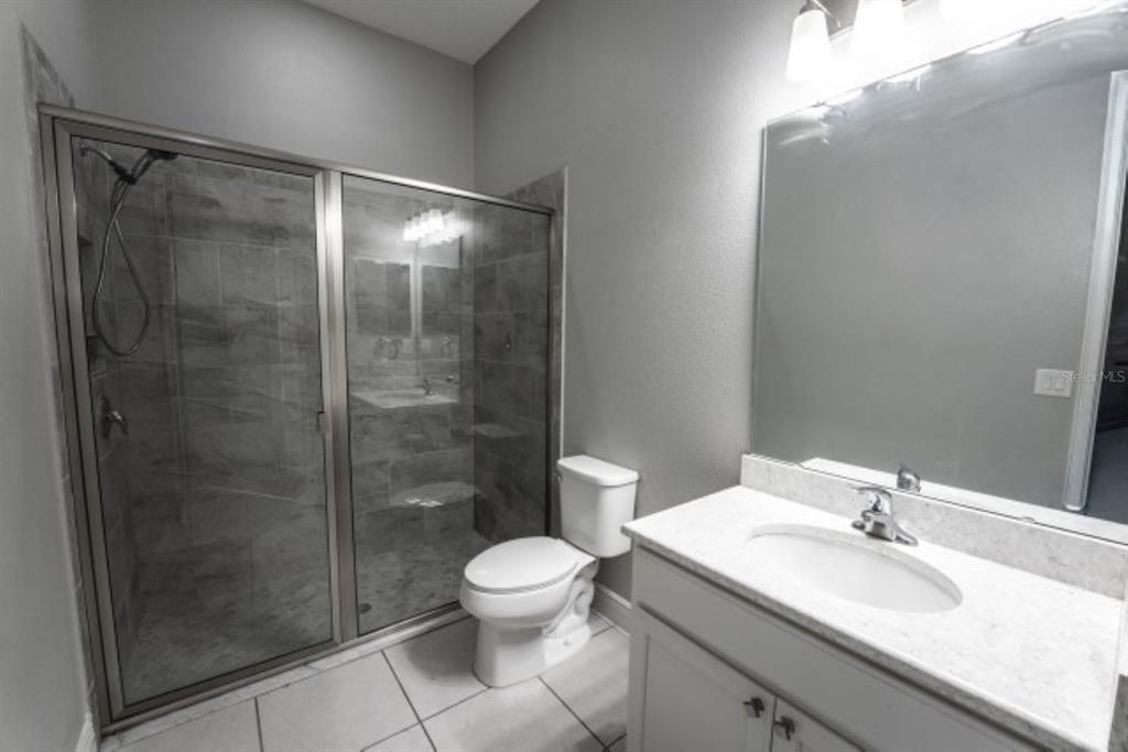 For Rent: $4,495 (5 beds, 5 baths, 3802 Square Feet)