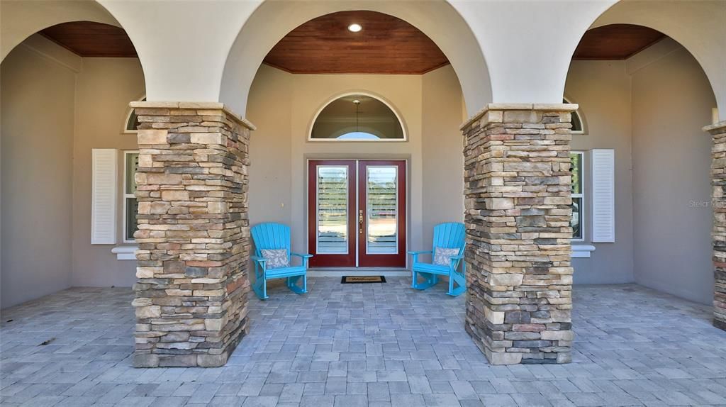 For Sale: $1,528,000 (5 beds, 4 baths, 3172 Square Feet)