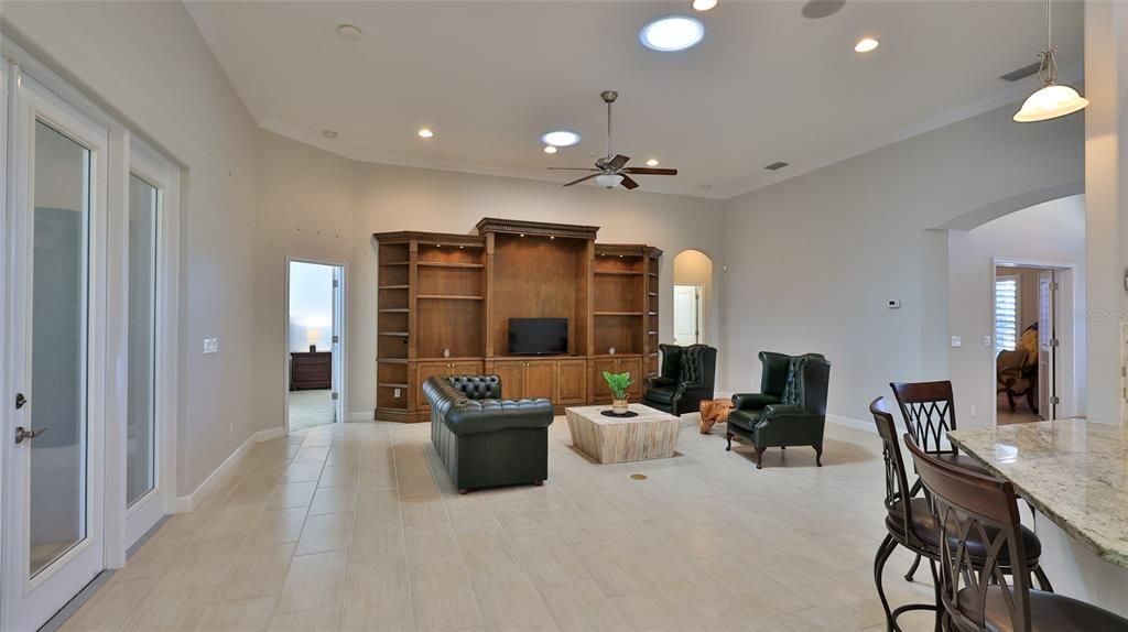 For Sale: $1,528,000 (5 beds, 4 baths, 3172 Square Feet)