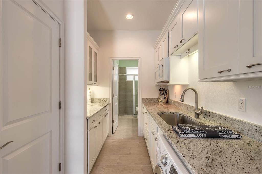 For Sale: $1,528,000 (5 beds, 4 baths, 3172 Square Feet)