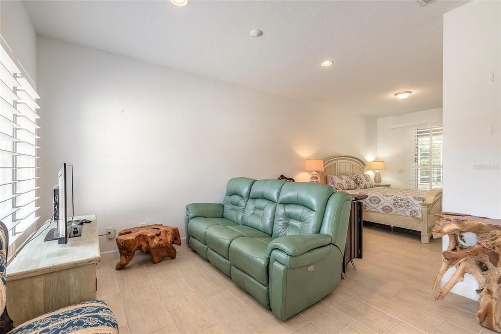 For Sale: $1,528,000 (5 beds, 4 baths, 3172 Square Feet)